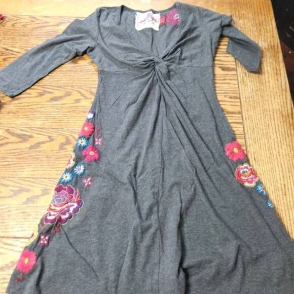 Johnny Was Gray Floral Embroidery Twist Front Dress Size Small - Picture 1 of 4